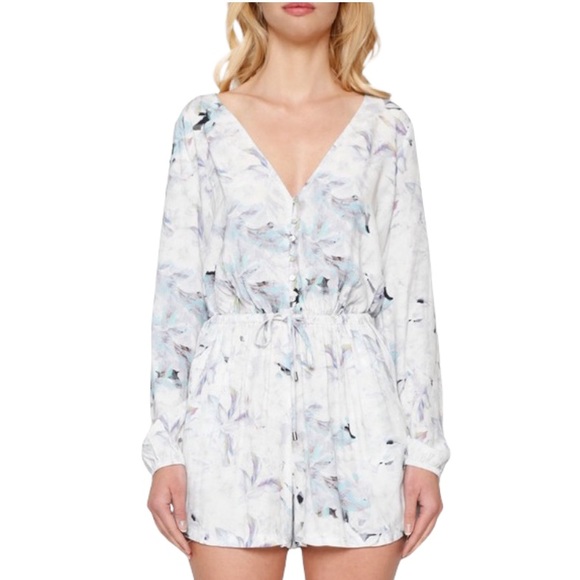 Willow & Clay • Long Sleeve Printed Romper - Picture 1 of 10